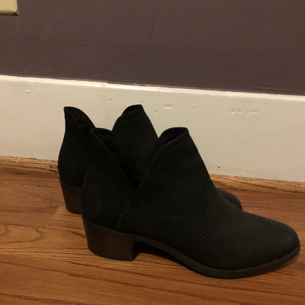 Steve Madden booties